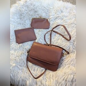 NWOT Women's Orvis Brown Leather Crossbody Bag